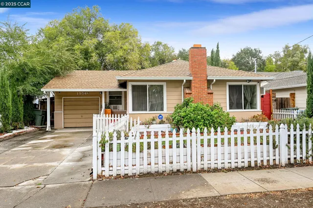 $678,000 | 1954 North 6th Street, Concord, CA 94519