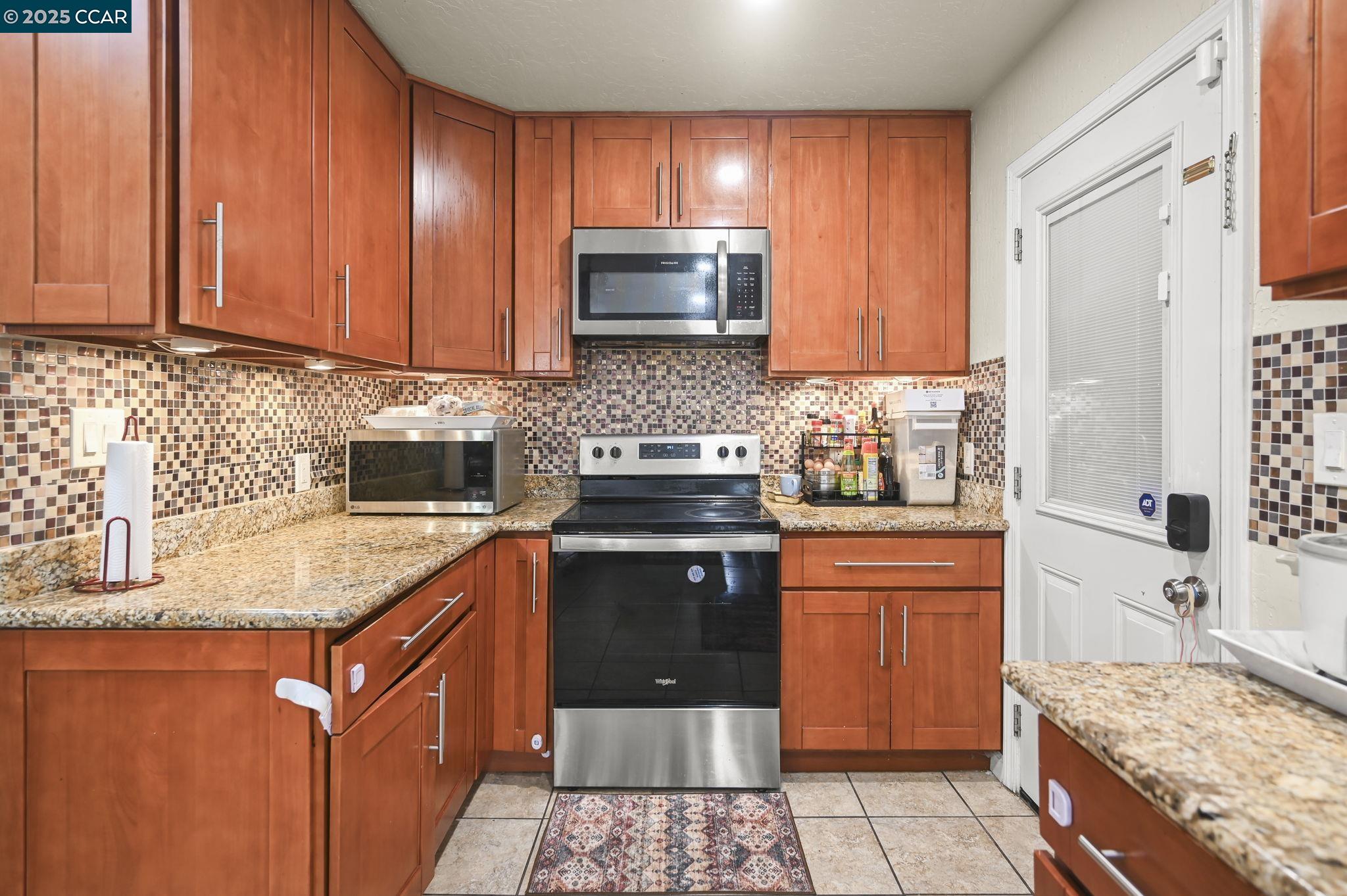 1954 North 6th Street Concord, CA 94519 - Photo 9 of 26