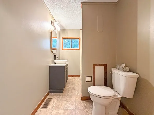 $174,715 | 22 Washington Street, Caribou, ME 04736