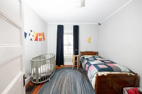 $3,400 | 4 Highland Terrace, Unit 1, Newton, MA 02460