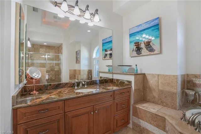 $1,150,000 | 430 Saddlebrook Lane, Naples, FL 34110