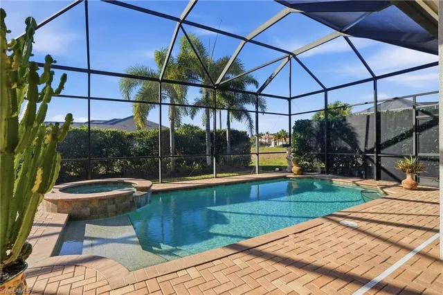$1,150,000 | 430 Saddlebrook Lane, Naples, FL 34110