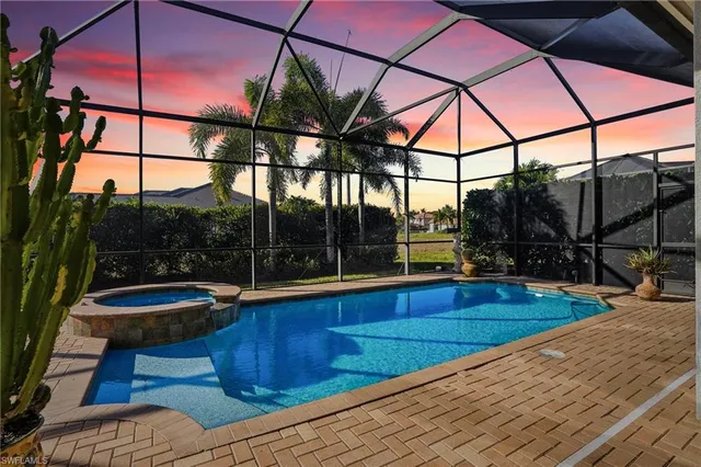 $1,150,000 | 430 Saddlebrook Lane, Naples, FL 34110