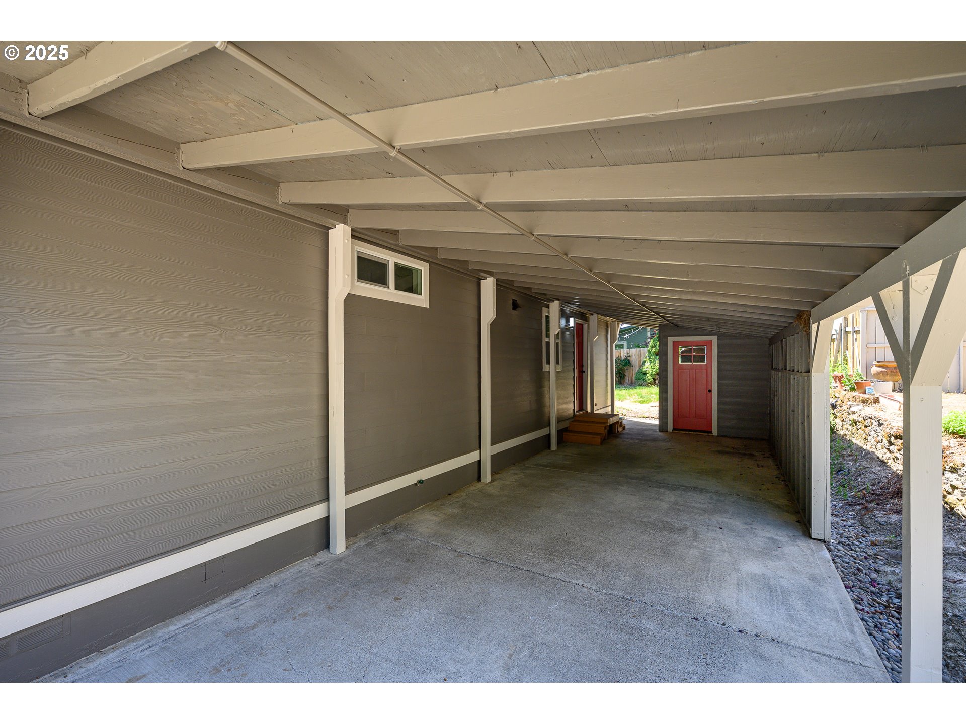 13620 Southwest Beef Bend Road, Unit 38 Portland, OR 97224 - Photo 22 of 38 a view of empty room with floor to ceiling window