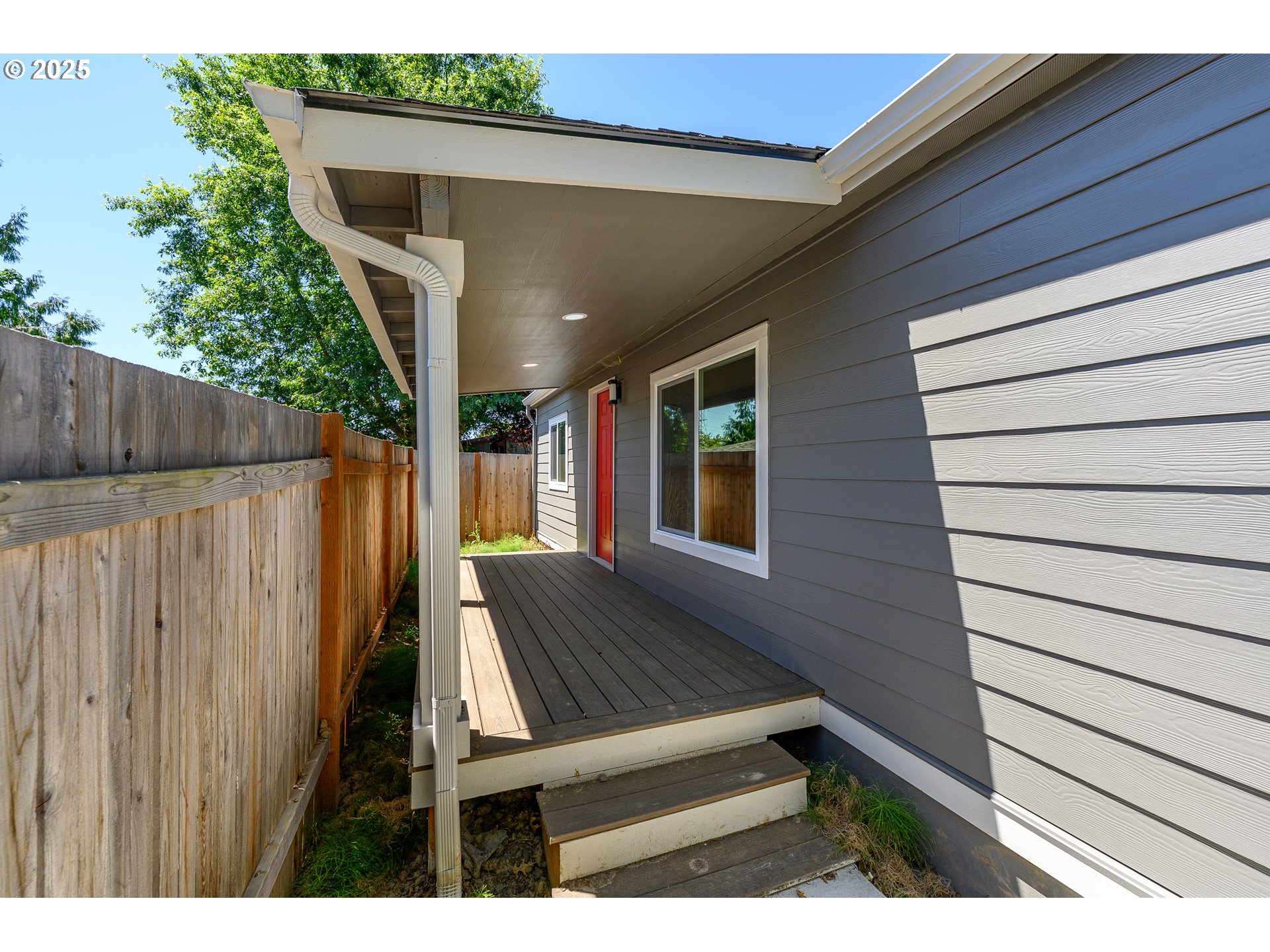 13620 Southwest Beef Bend Road, Unit 38 Portland, OR 97224 - Photo 34 of 38 a view of outdoor space and deck