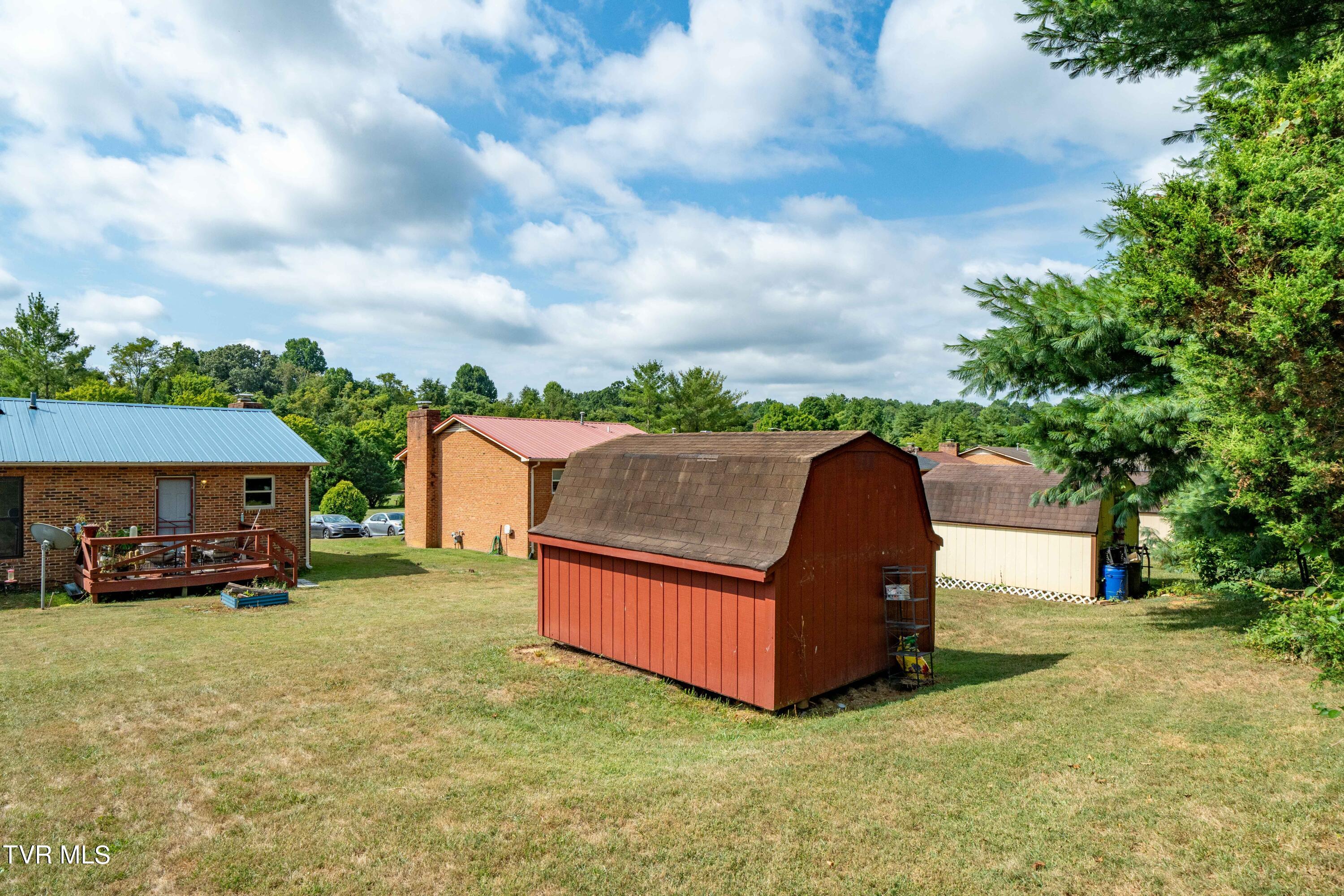 1734 Todd Drive Johnson City, TN 37604 - Photo 11 of 29 1734 Todd Drive (11 of 29)