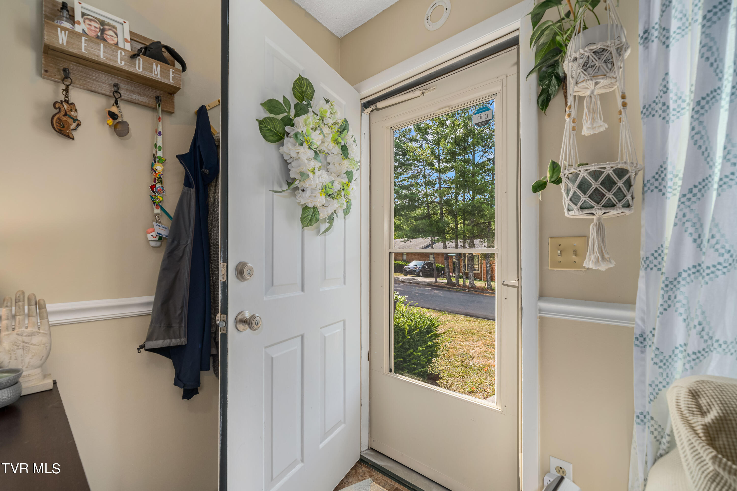 1734 Todd Drive Johnson City, TN 37604 - Photo 14 of 29 1734 Todd Drive (14 of 29)