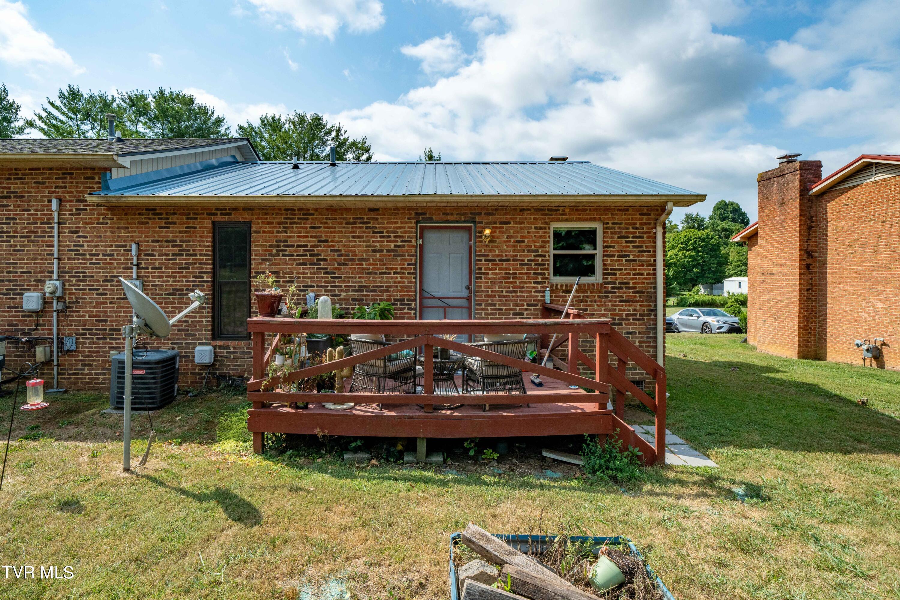 1734 Todd Drive Johnson City, TN 37604 - Photo 8 of 29 1734 Todd Drive (8 of 29)