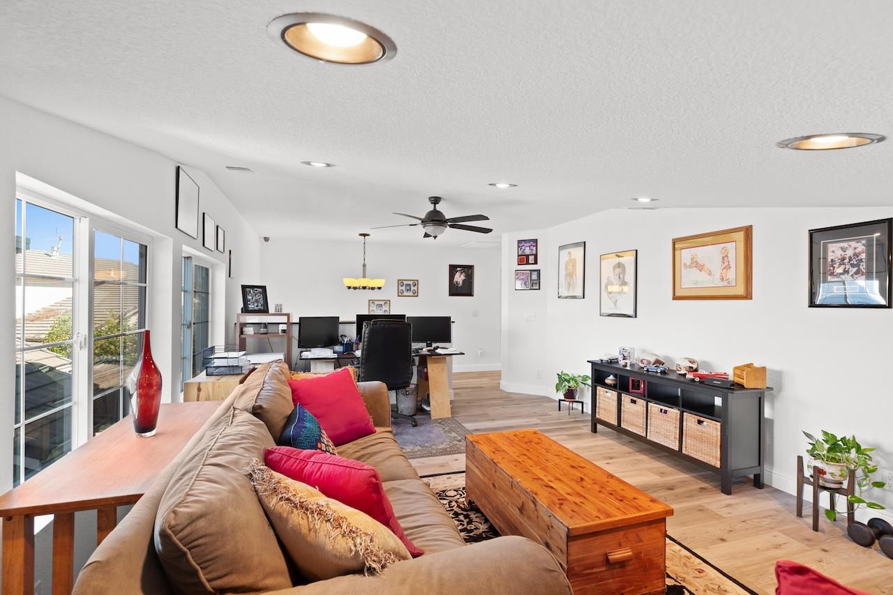 1827 Groveview Way Tracy, CA 95376 - Photo 28 of 56