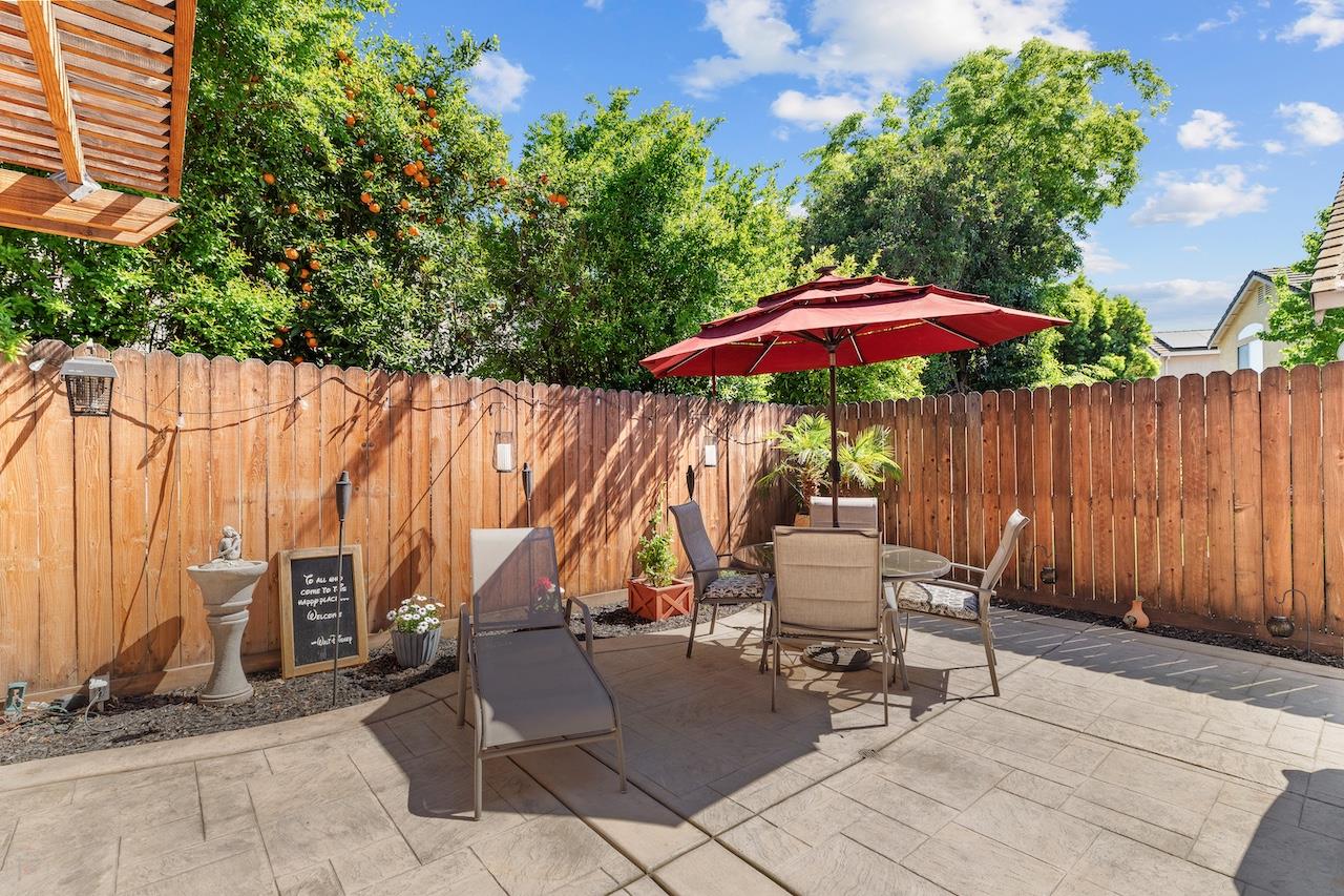 1827 Groveview Way Tracy, CA 95376 - Photo 51 of 56