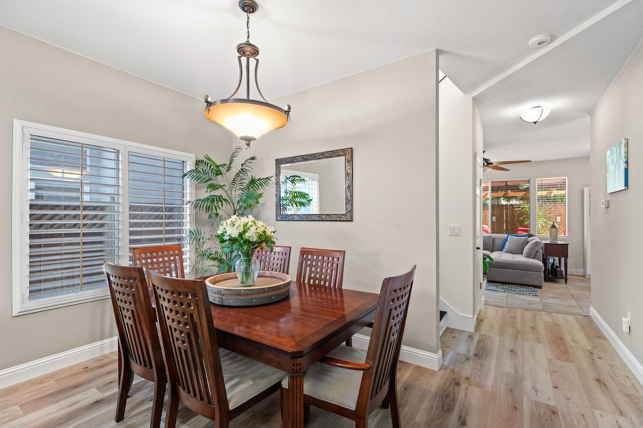 1827 Groveview Way Tracy, CA 95376 - Photo 9 of 56