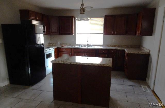 12654 Treeyard Lane St. Louis, MO 63138 - Photo 5 of 15