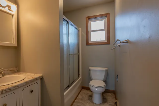 $515,000 | 525-527 Mill Pond Road, Colchester, VT 05446