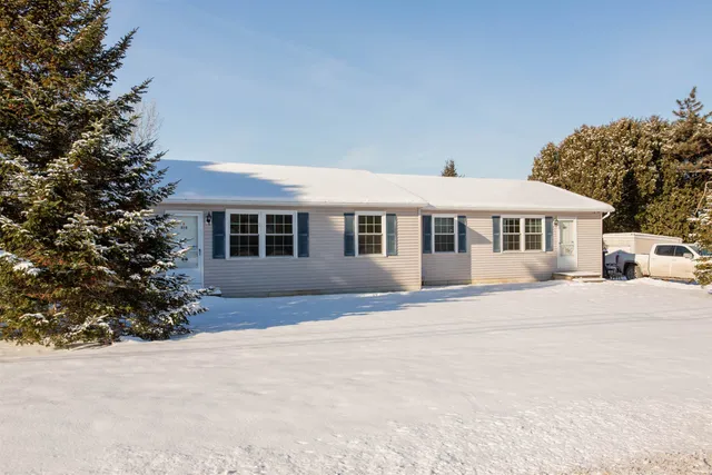 $515,000 | 525-527 Mill Pond Road, Colchester, VT 05446