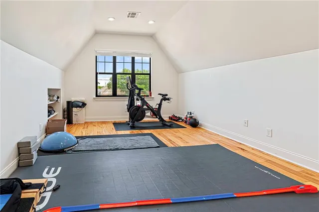 $6,300 | 4824 West Esplanade Avenue, Metairie, LA 70006