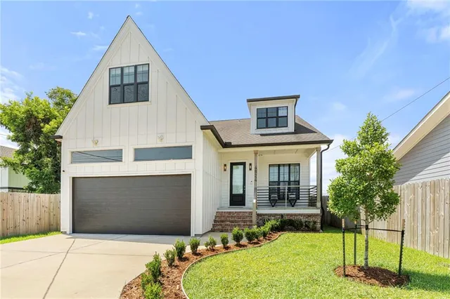 $6,300 | 4824 West Esplanade Avenue, Metairie, LA 70006
