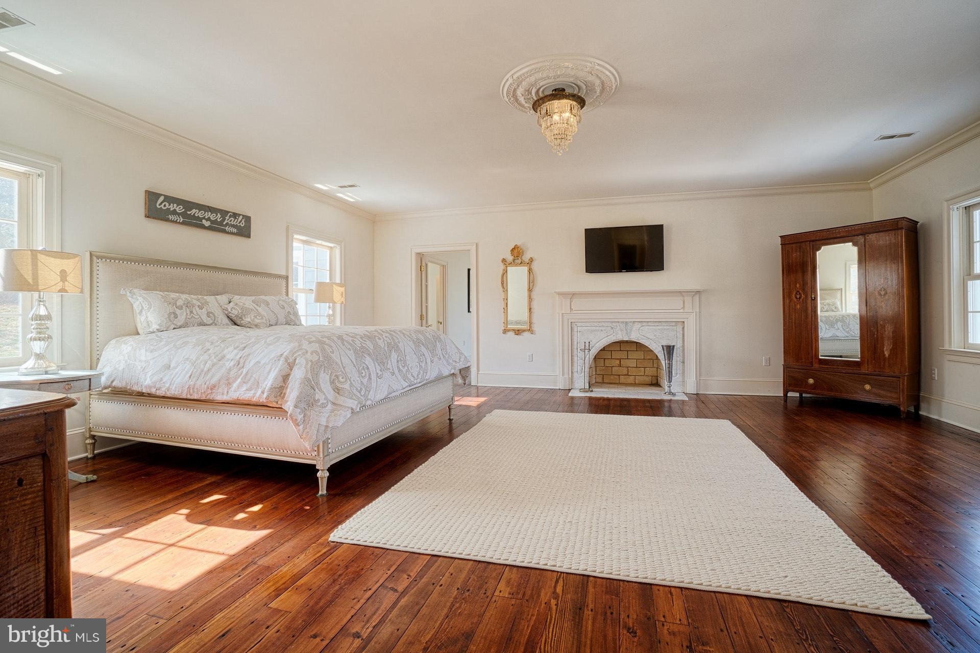40081 Thomas Mill Road Leesburg, VA 20175 - Photo 18 of 30 Bedroom (Master)