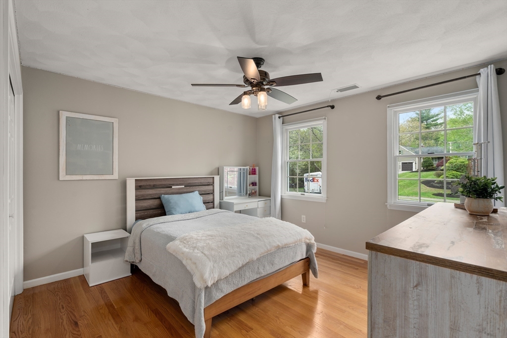 16 Kings Row North Reading, MA 01864 - Photo 18 of 30