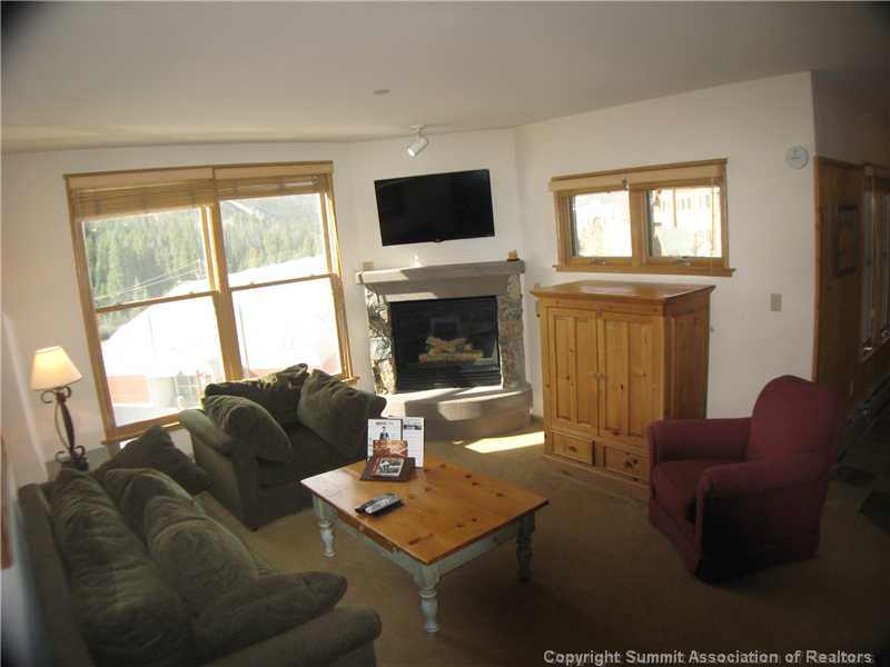 195 River Run Road, Unit 8053 Keystone, CO 80435 - Photo 4 of 16 Living Room.