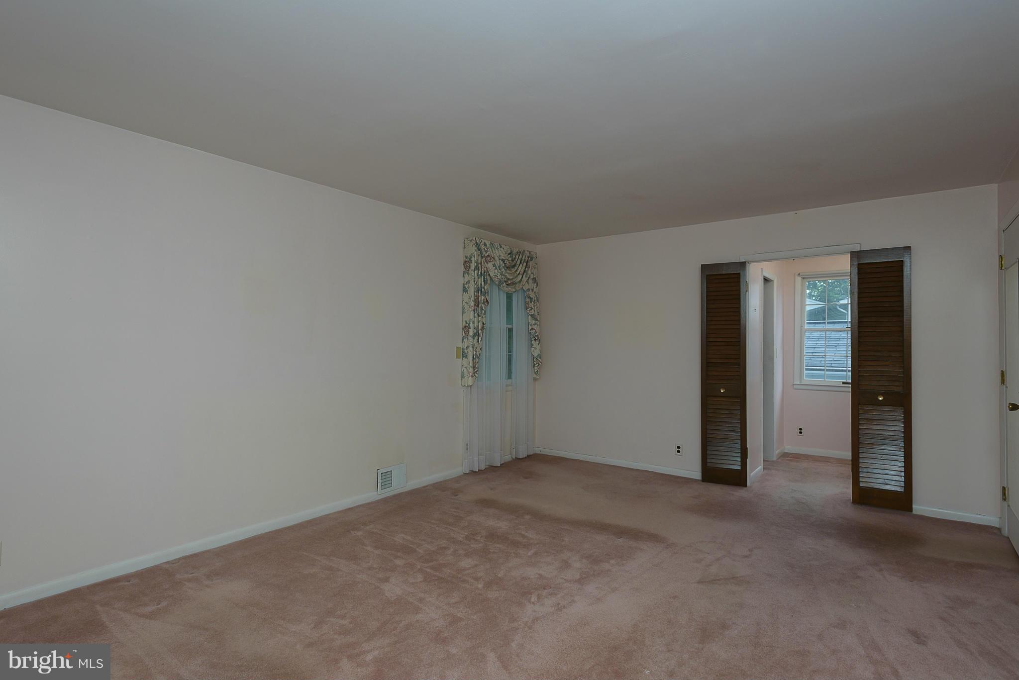 311 Stonewall Road Catonsville, MD 21228 - Photo 11 of 27 Bedroom (Master)