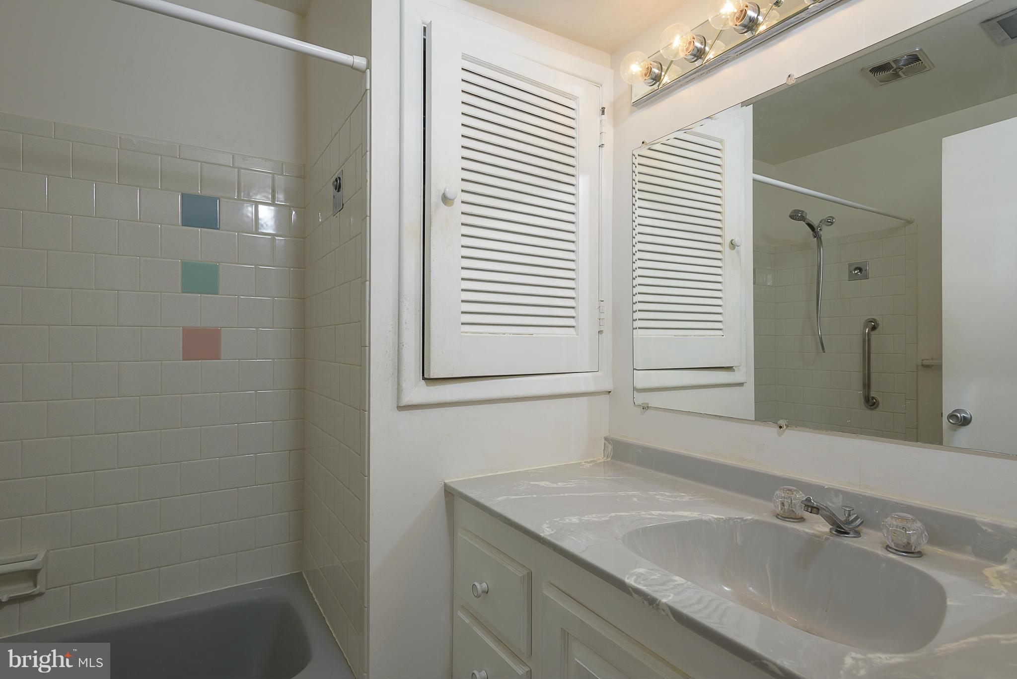 311 Stonewall Road Catonsville, MD 21228 - Photo 13 of 27 Bath