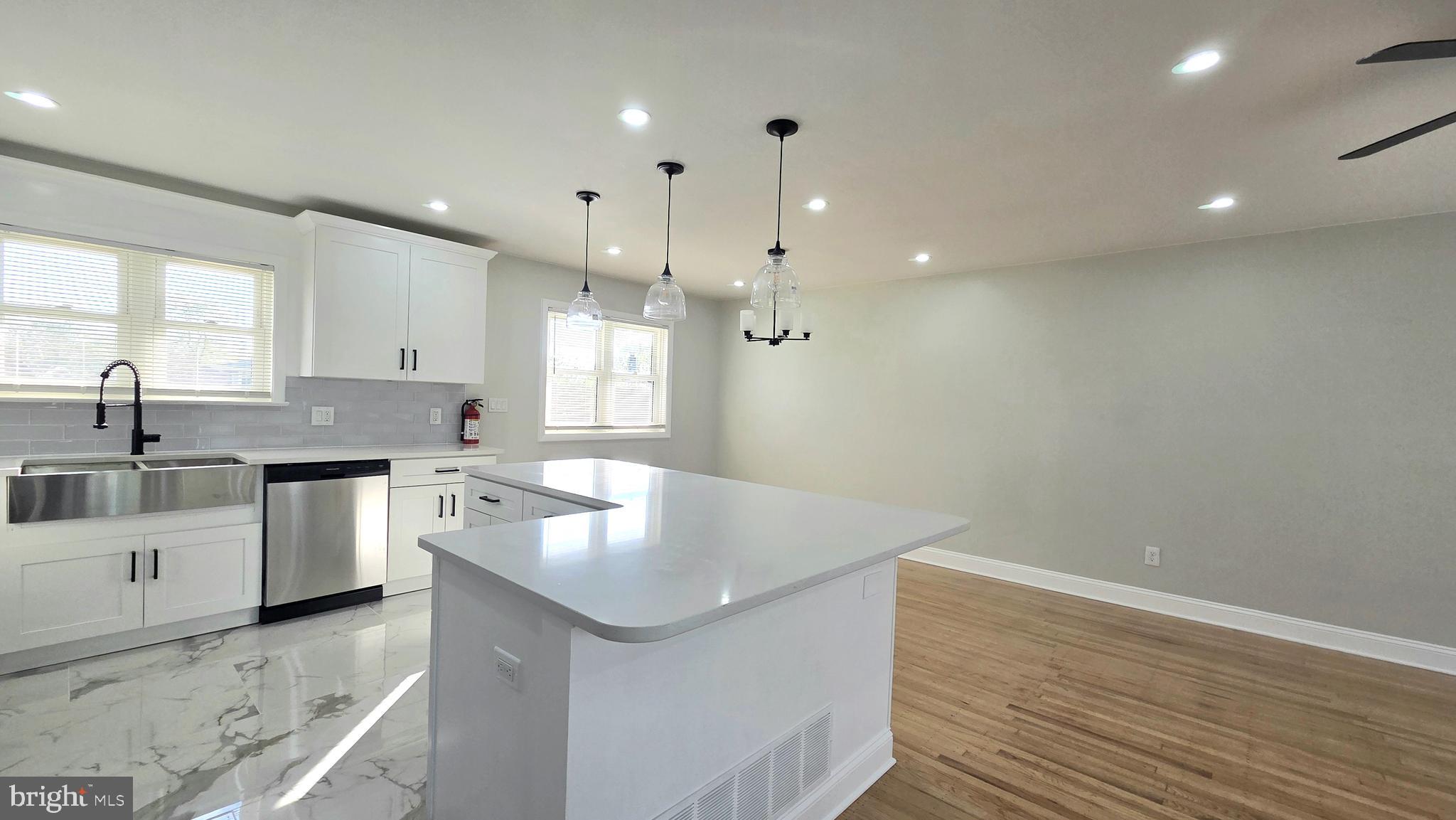 13 Albert Road Glendora, NJ 08029 - Photo 7 of 31