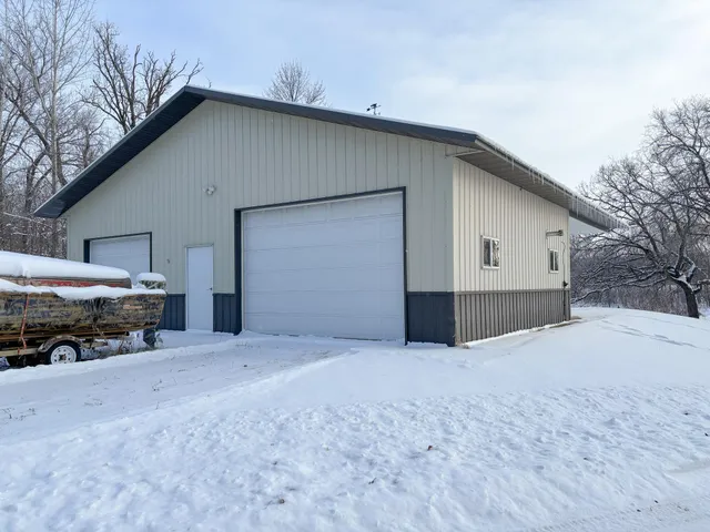 $425,000 | 21286 345th Street, Erhard, MN 56534