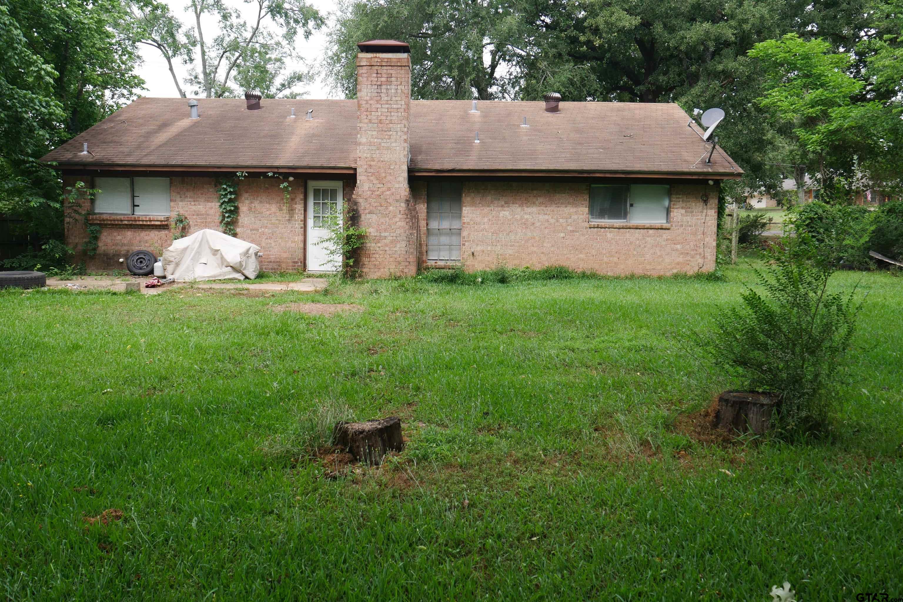 7239 Greenbriar Road Tyler, TX 75704 - Photo 6 of 24