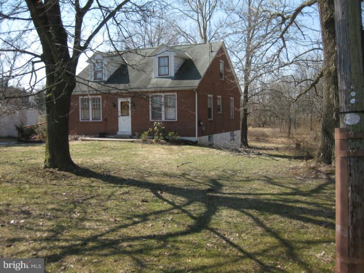 72 West Ruth Avenue Phoenixville, PA 19460 - Photo 16 of 16 Exterior Front