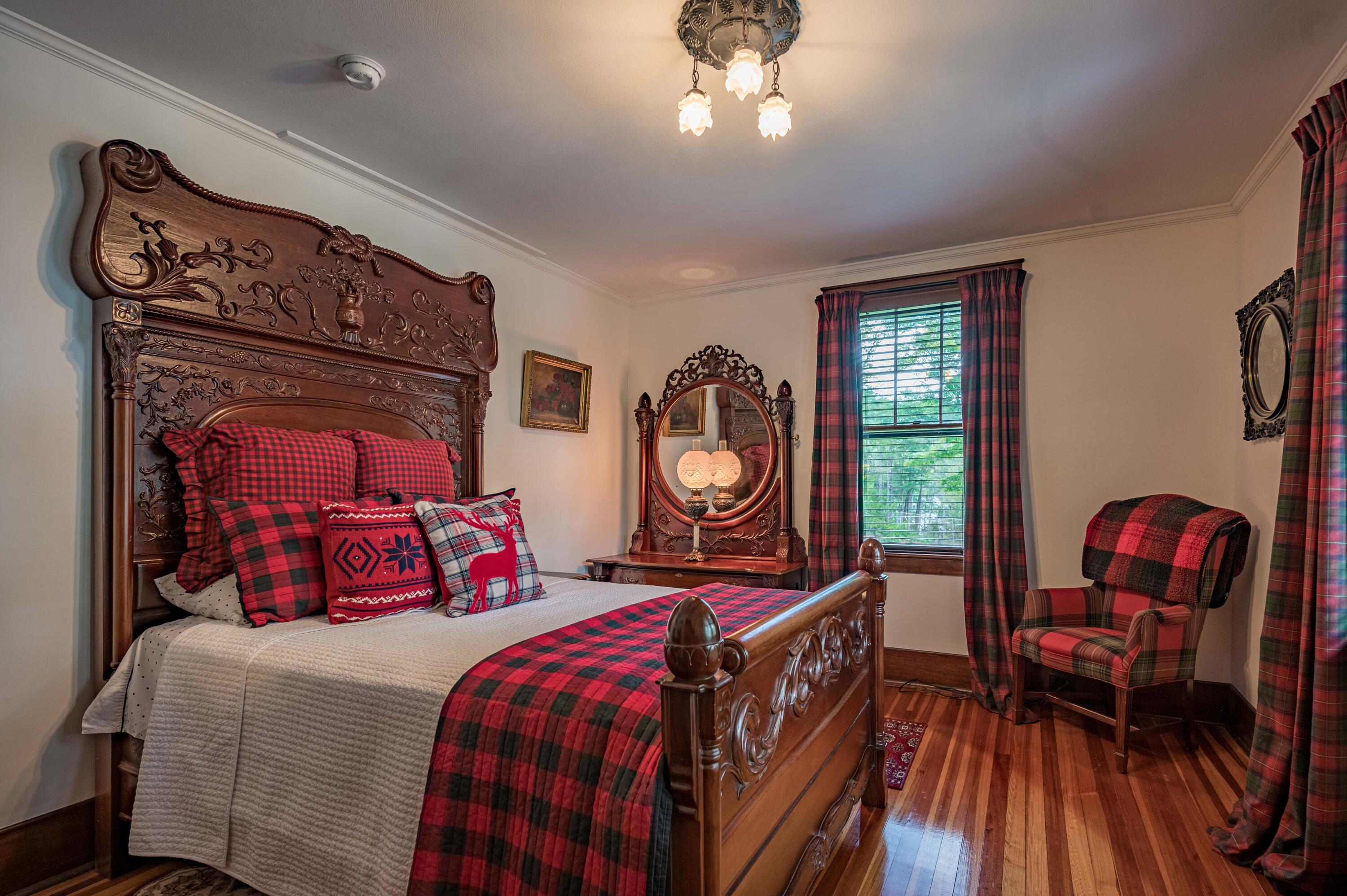 1356 Big Moose Road Eagle Bay, NY 13331 - Photo 36 of 50 JKZ_1975-HDR