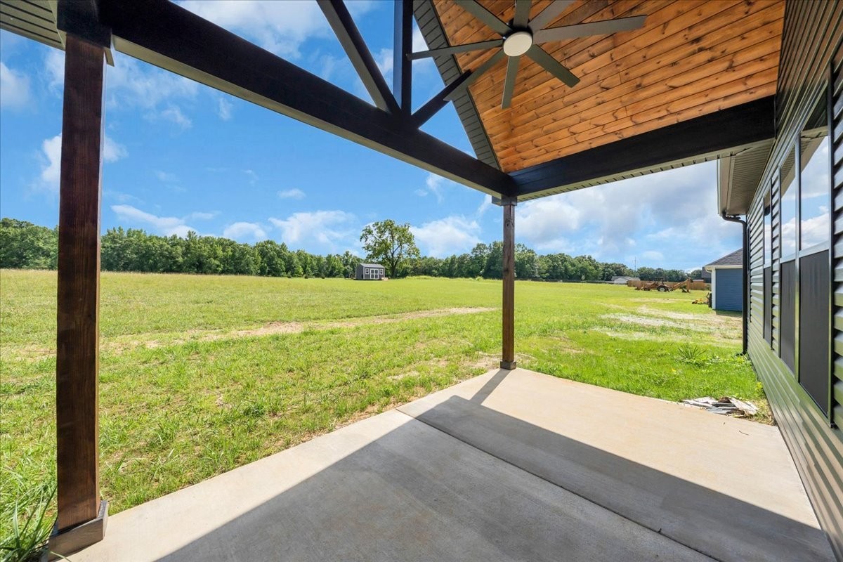 1521 Smartt Station Road Morrison, TN 37357 - Photo 33 of 35