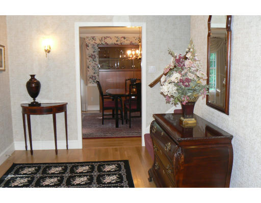 54 Ridge Avenue Newton, MA 02459 - Photo 2 of 20 a living room with furniture and flowers