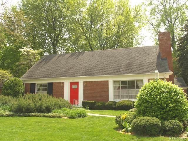 665 Shoreham Road Grosse Pointe, MI 48236 - Photo 1 of 16 665 Shoreham