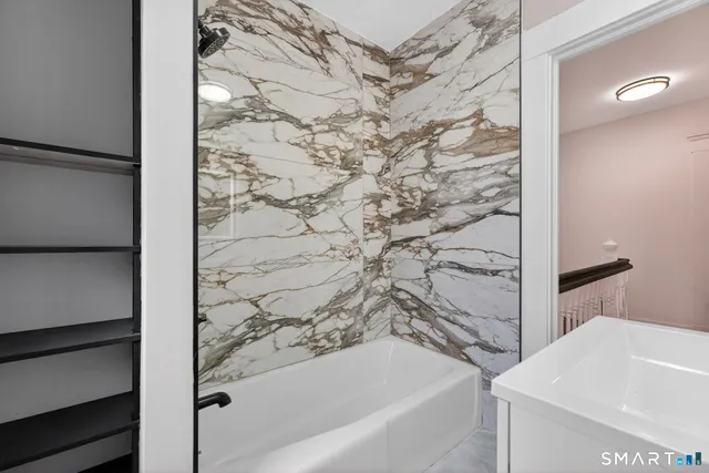 $289,900 | 201 Ivy Street, New Haven, CT 06511