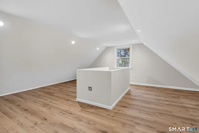 $289,900 | 201 Ivy Street, New Haven, CT 06511