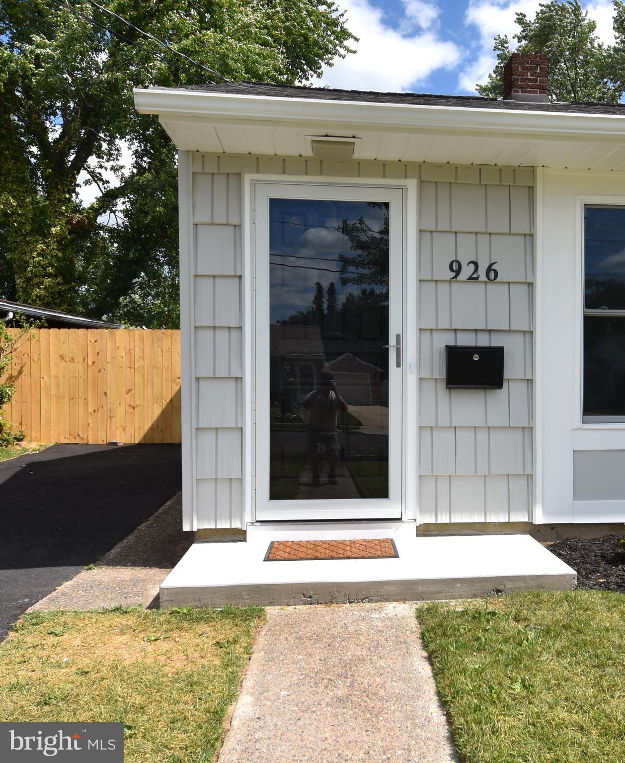 926 Mt Road Burlington, NJ 08016 - Photo 6 of 19 Gallery Image 6