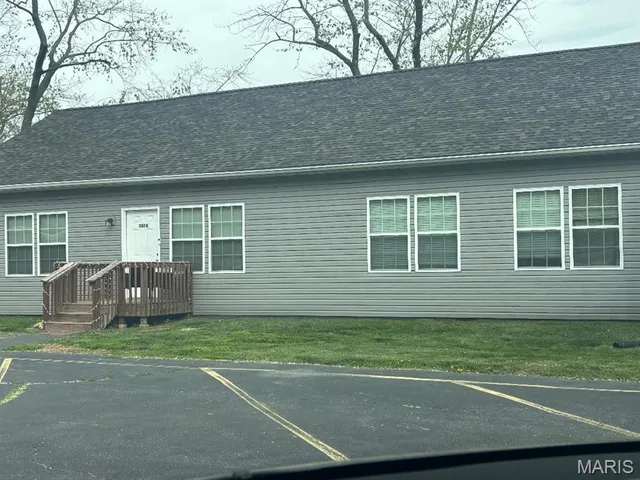 $245,000 | 307 Sandbach, Worden, IL 62097