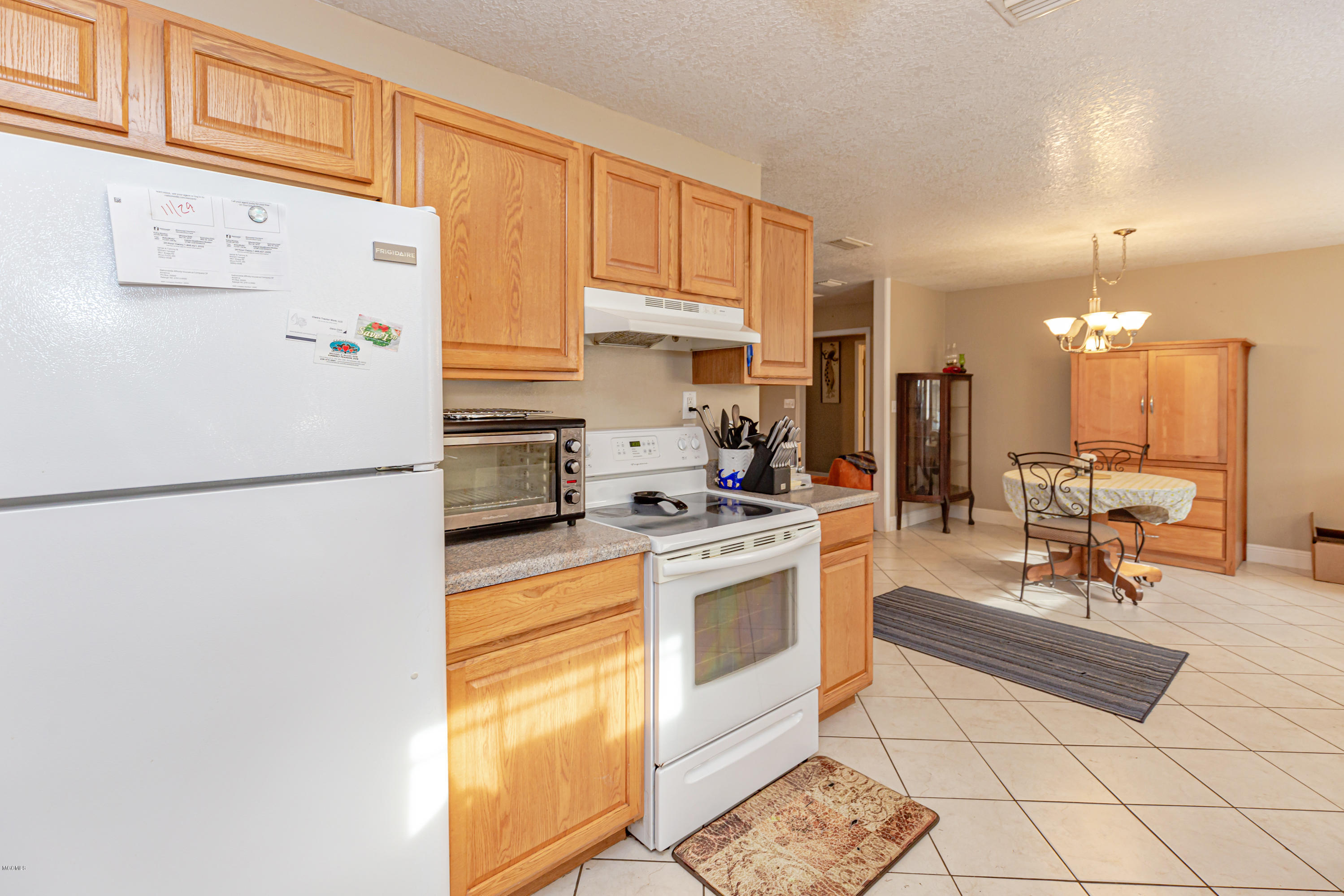 9821 Bragg Road Moss Point, MS 39562 - Photo 13 of 48 IMG_7498