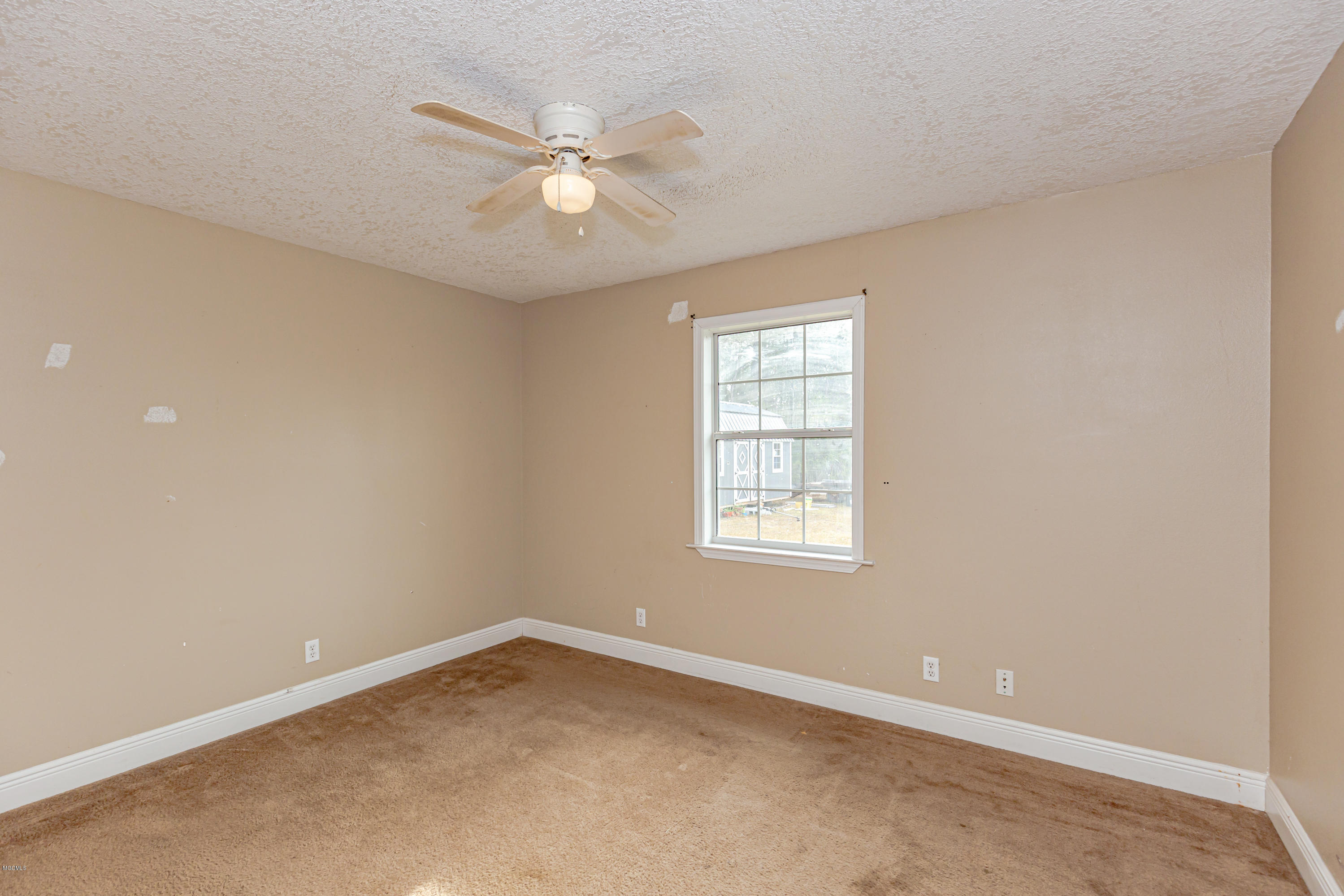 9821 Bragg Road Moss Point, MS 39562 - Photo 17 of 48 IMG_7507
