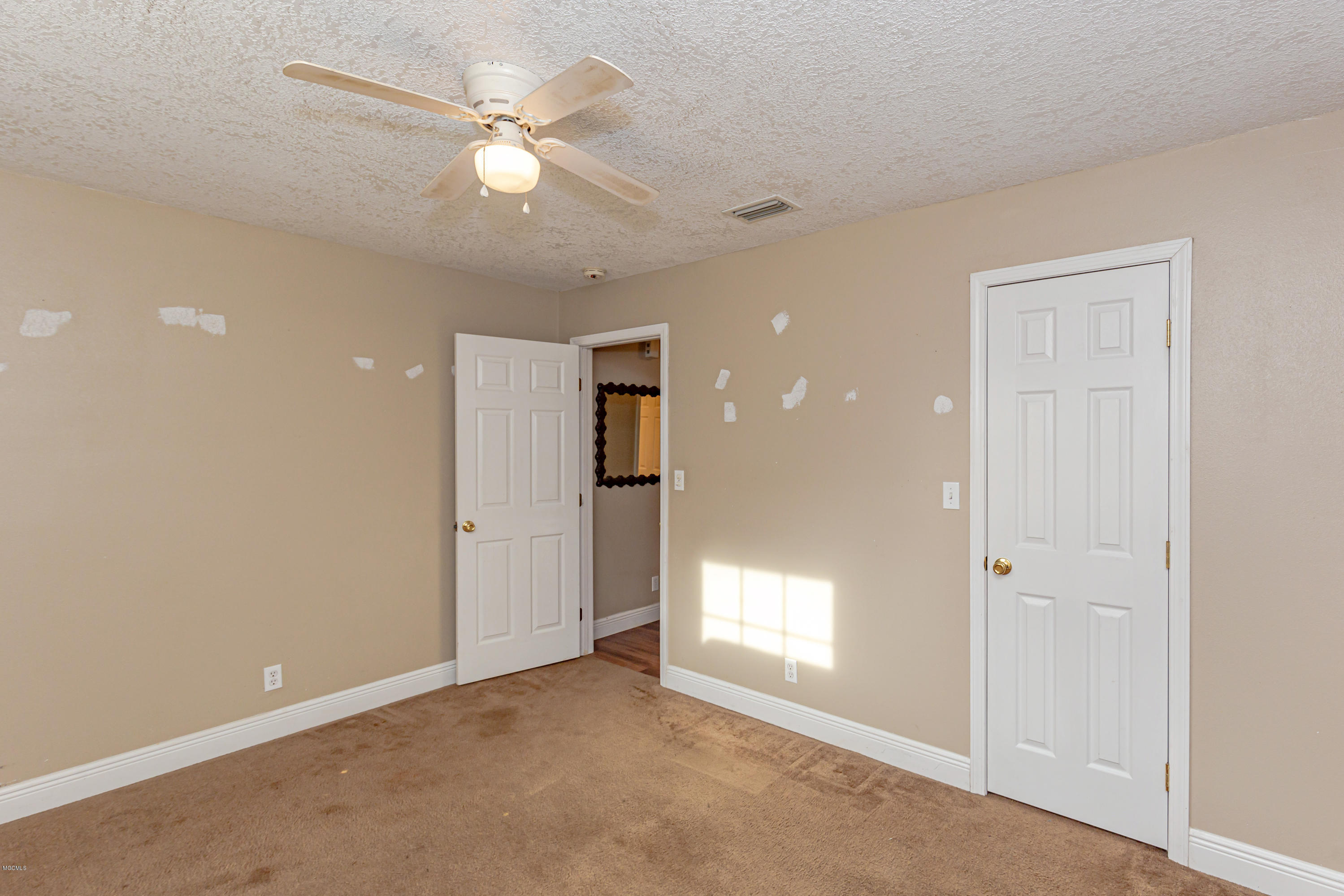 9821 Bragg Road Moss Point, MS 39562 - Photo 18 of 48 IMG_7481