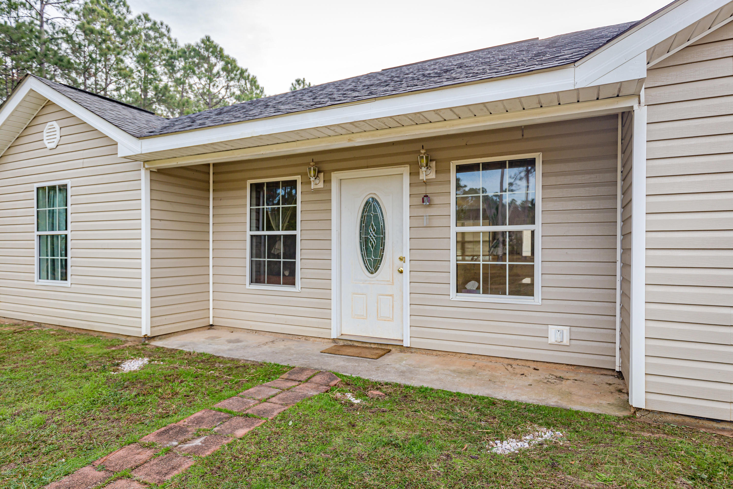 9821 Bragg Road Moss Point, MS 39562 - Photo 38 of 48 IMG_7517