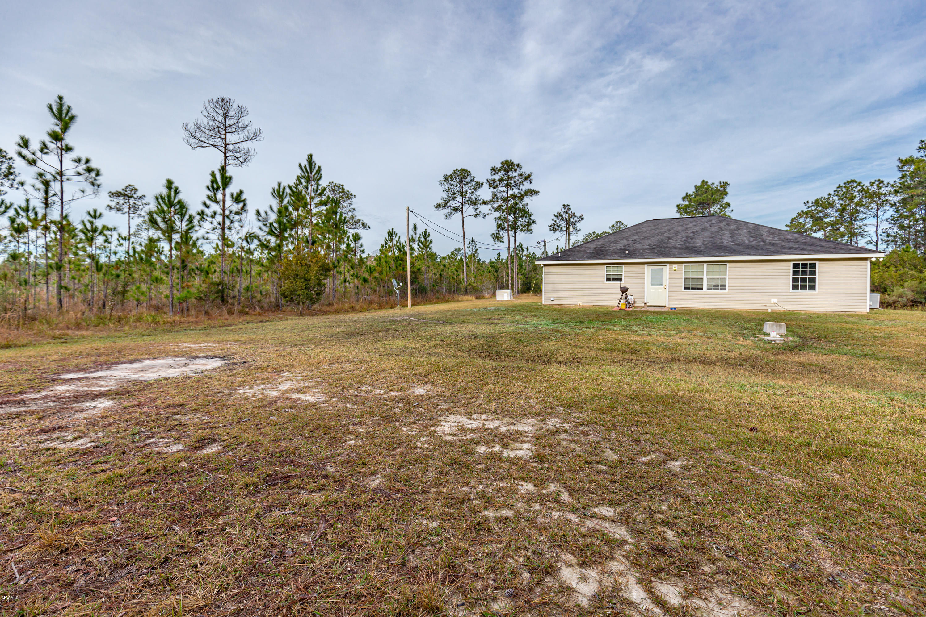 9821 Bragg Road Moss Point, MS 39562 - Photo 40 of 48 IMG_7544