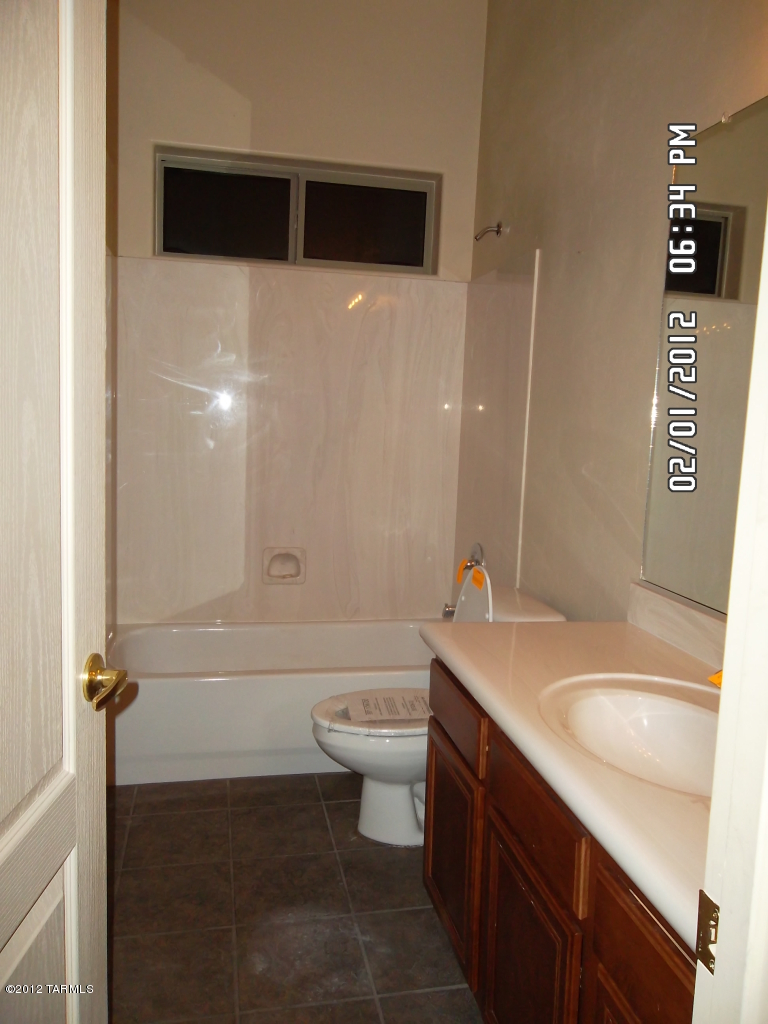 7667 West Rising Ridge Road Tucson, AZ 85743 - Photo 5 of 21 Gallery Image 5