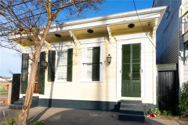 $1,999 | 605 Elysian Fields Avenue, New Orleans, LA 70117