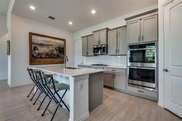 $445,000 | 1939 Spotted Fawn Drive, Arlington, TX 76005