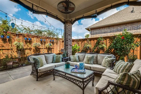 $419,000 | 1939 Spotted Fawn Drive, Arlington, TX 76005