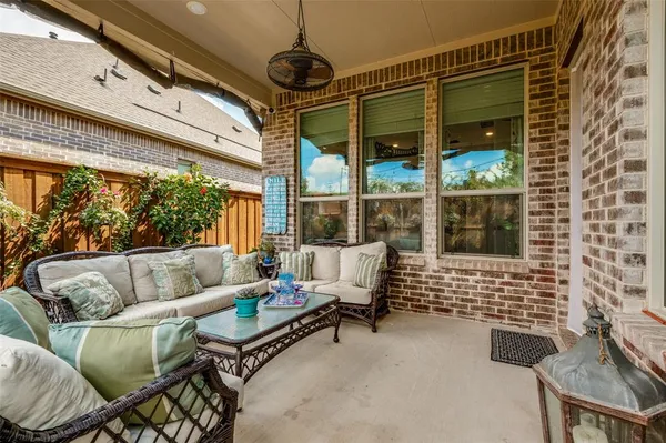 $419,000 | 1939 Spotted Fawn Drive, Arlington, TX 76005