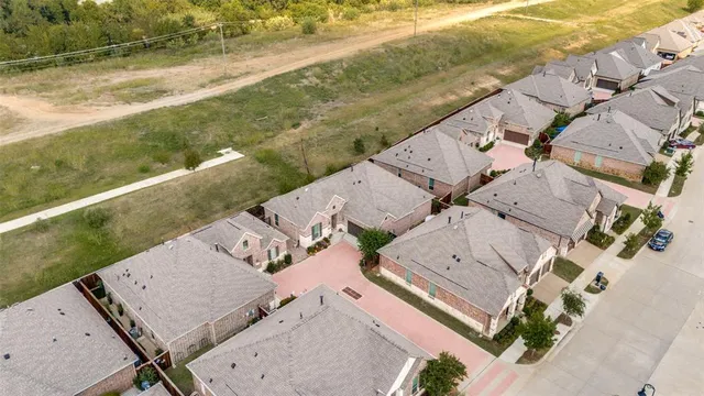 $445,000 | 1939 Spotted Fawn Drive, Arlington, TX 76005