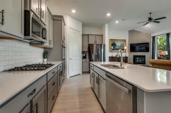 $419,000 | 1939 Spotted Fawn Drive, Arlington, TX 76005