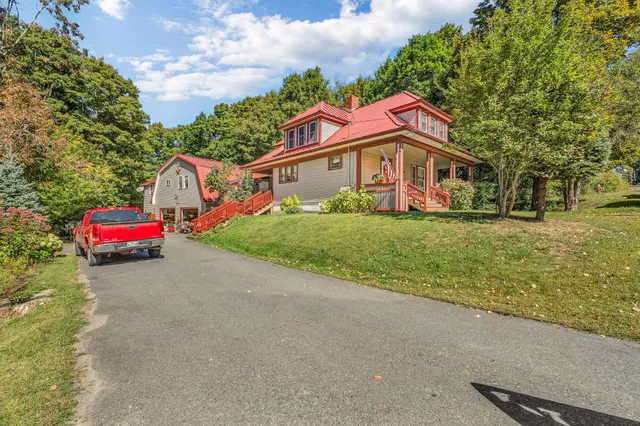 $350,000 | 28 Main Street Hill, Dexter, ME 04930